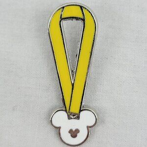 DISNEY Pin Trading ~ Cast Member ~ Yellow Lanyard 5/5 ~ Hidden Mickey ~ 2010~P27